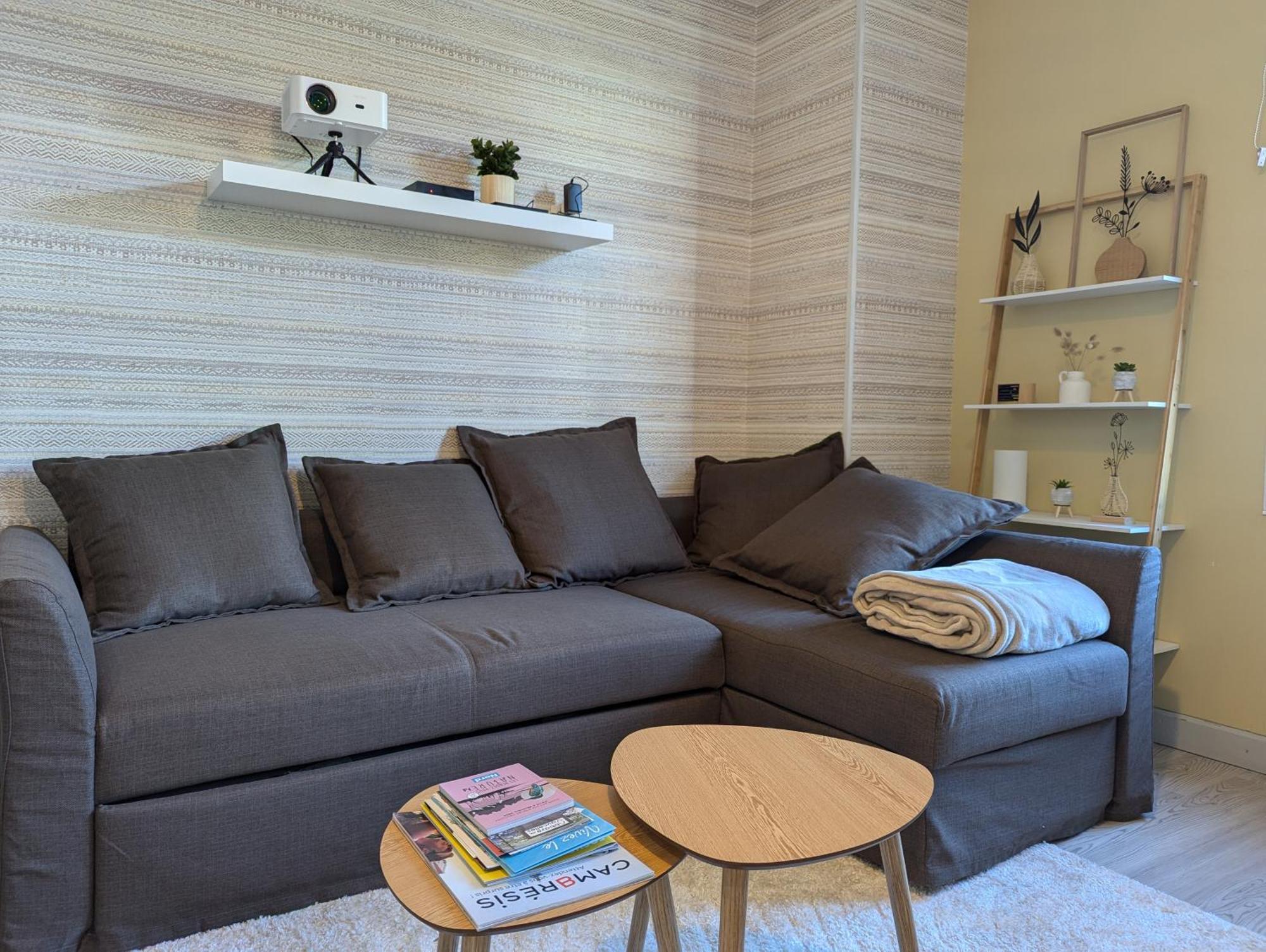Les Betises, Duplex Hyper-Centre Apartment Cambrai Exterior photo