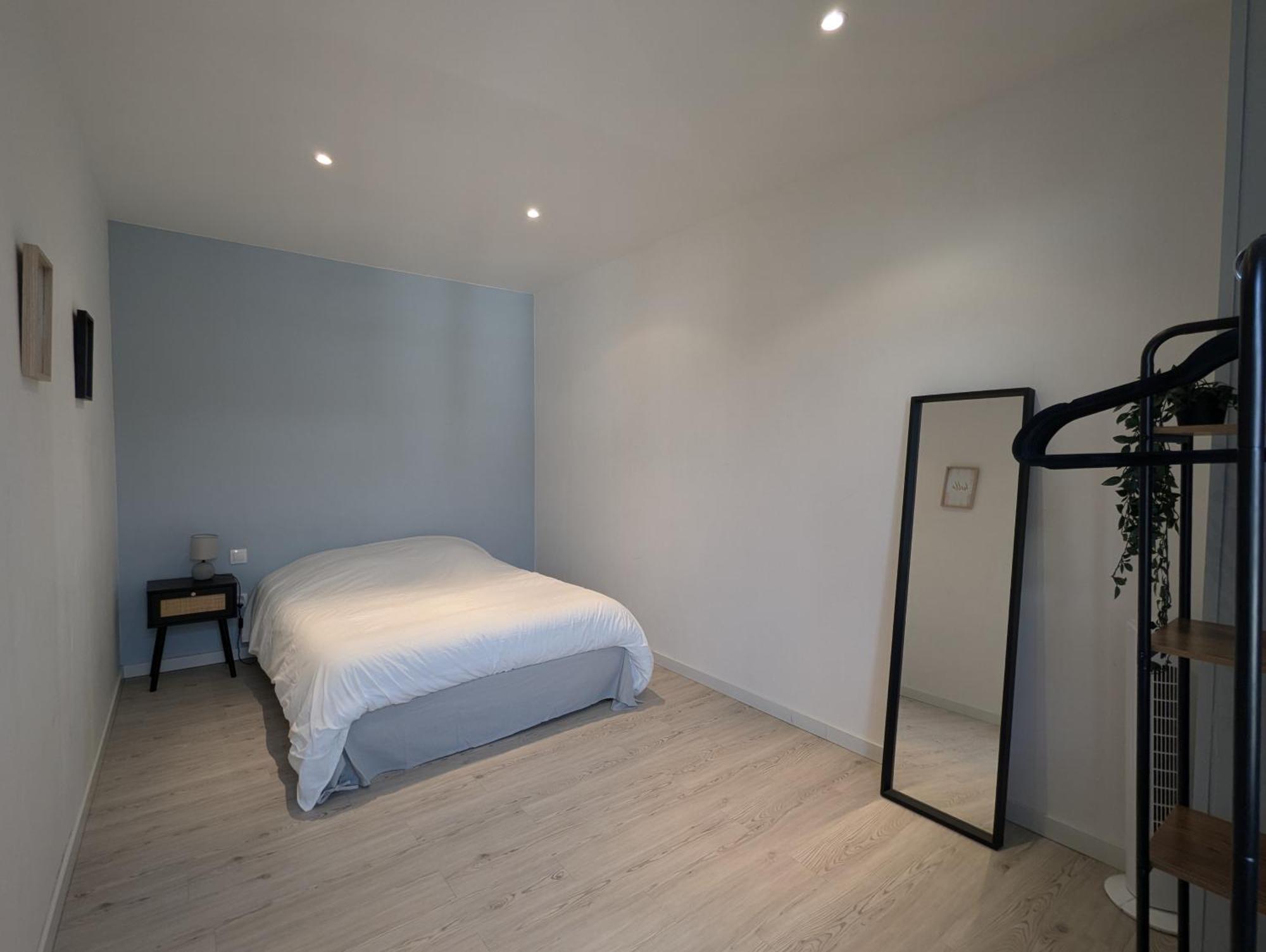 Les Betises, Duplex Hyper-Centre Apartment Cambrai Exterior photo