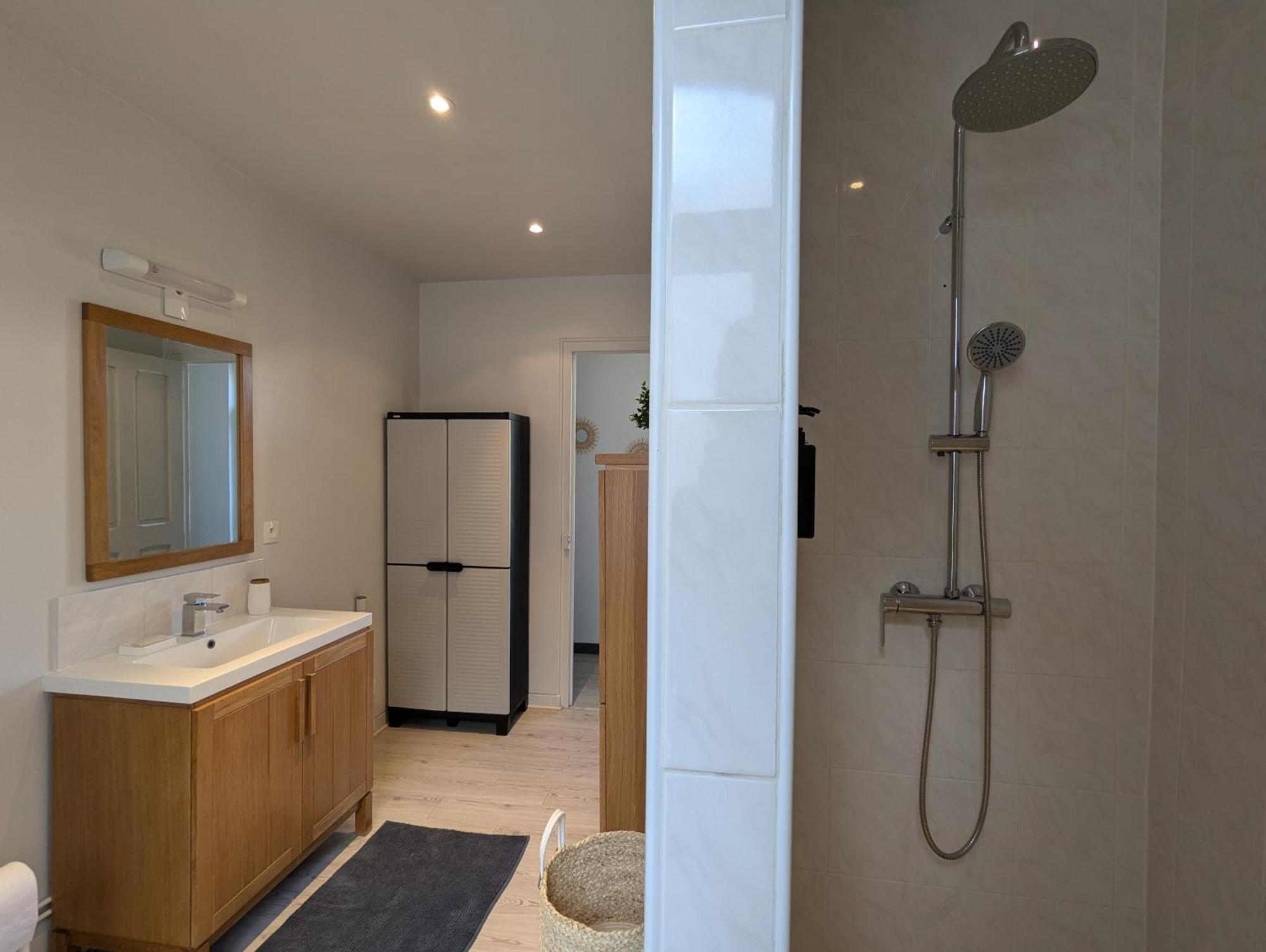 Les Betises, Duplex Hyper-Centre Apartment Cambrai Exterior photo